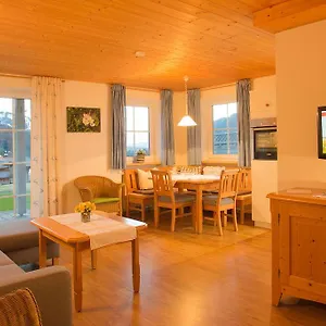  Apartment Alpenroesle - Berge - Ruhe - Traumaussicht, 2- Und 3-raum-wohnungen, Panoramasauna